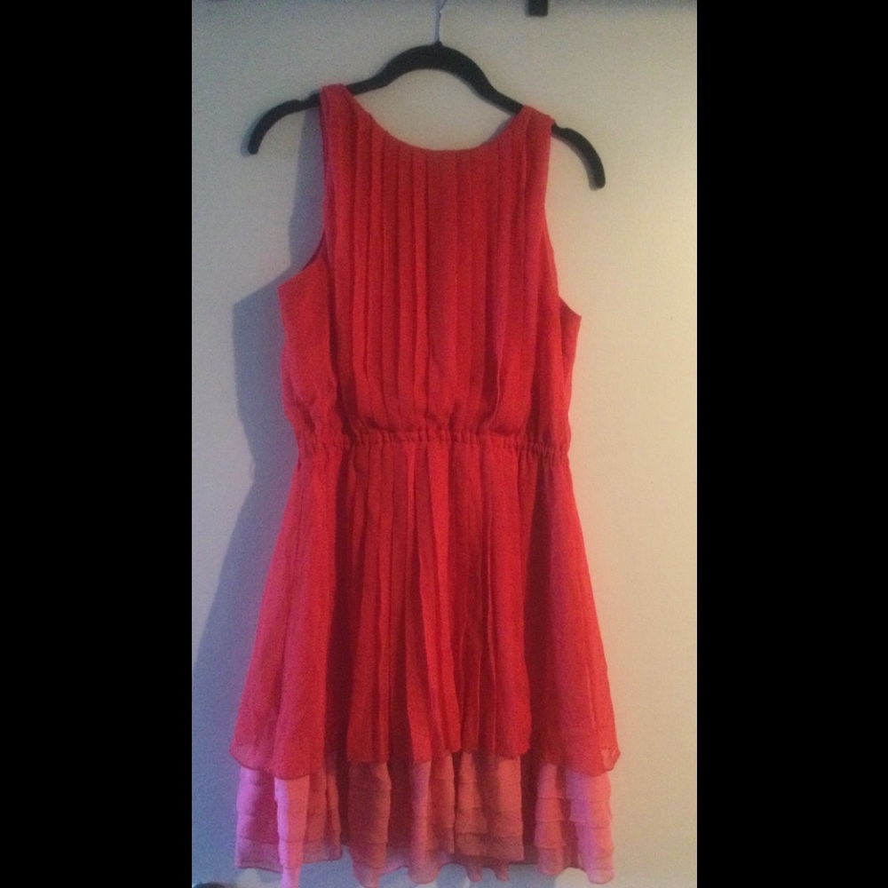 Jessica Simpson Tiered Pleated Dress